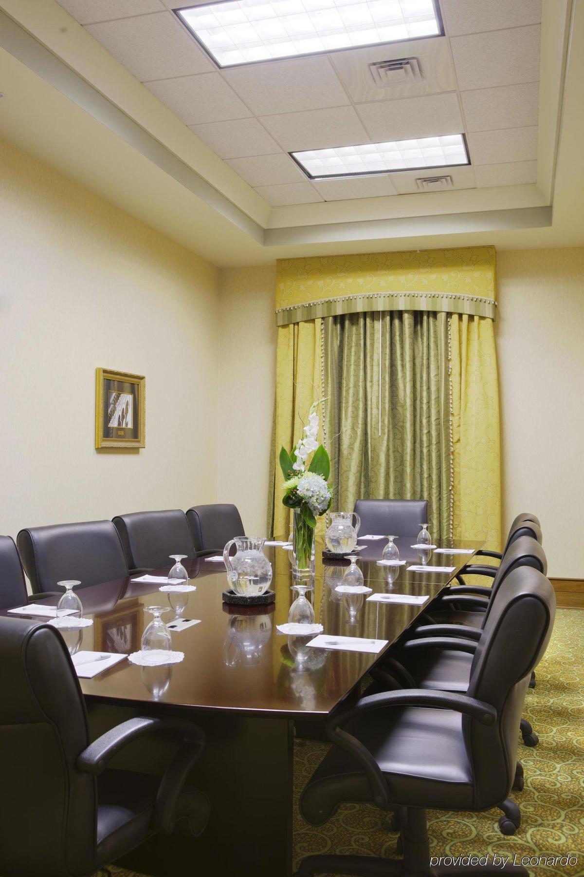 Hampton Inn & Suites Savannah/Midtown Einrichtungen foto